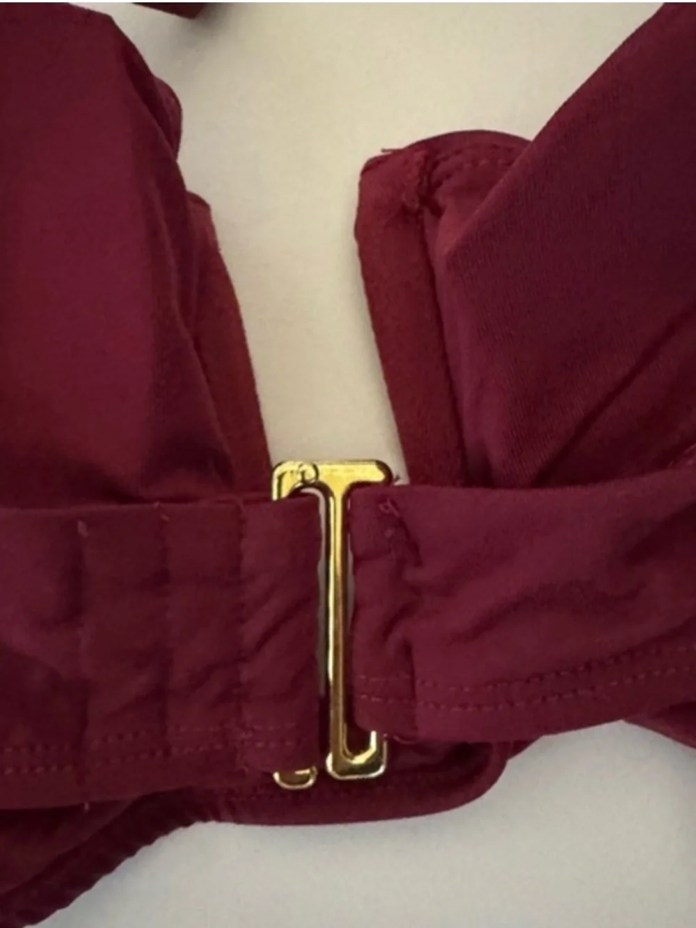 Andie Swim, The Cartagena Swim Deep V-Neckline Bikini Top, Burgundy, Size L, NWT